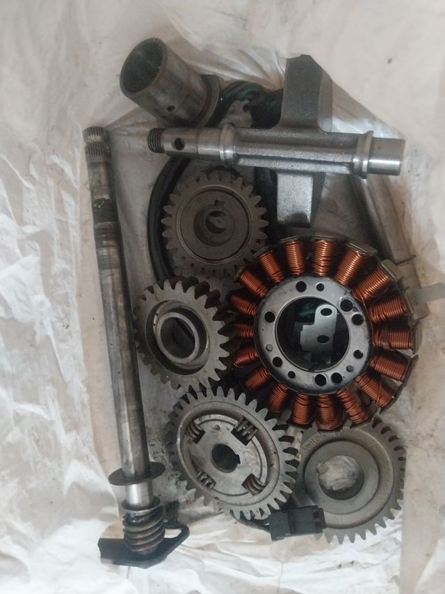 Carter y  caja cambios suzuki ltz