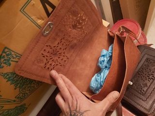 Bolso cuero artesanal hecho a mano