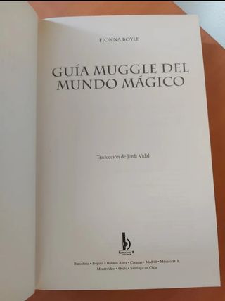Harry Potter, Guía Muggle del Mundo Mágico, 2005.