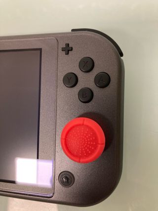 Nintendo Switch Lite edizione Dialga e Palkia