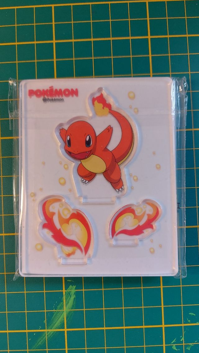 Stand Pokemon Charmander