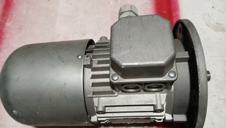 Motore elettrico trifase CME 80 C/2 2HP