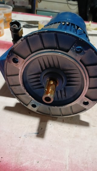 Motore elettrico trifase SEIMEC HFZ 90S 4 B5
