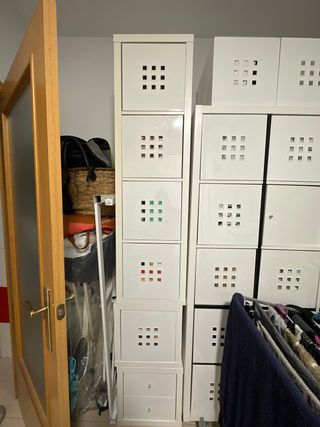 Estantería Kallax 42x147cms. Blanco. 4 huecos