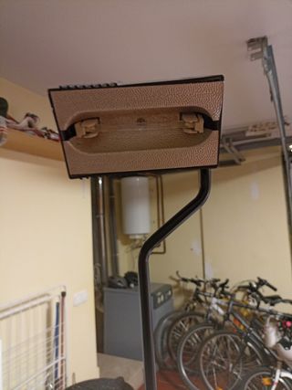 Lampara de pie con interruptor de pie