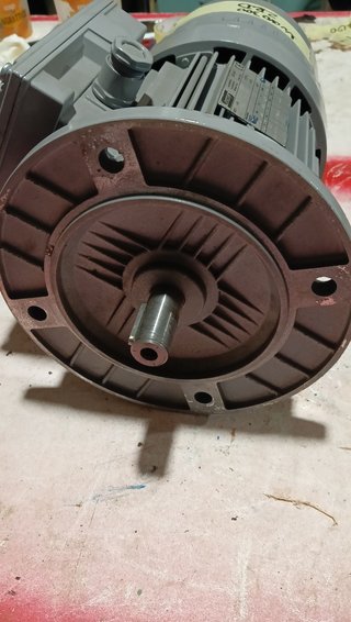 Motore elettrico trifase SEIMEC HFF 80B 2 B5