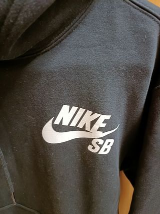 Sudadera marca Nike talla xs 