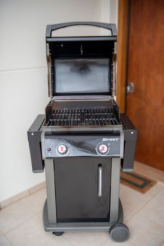 Barbecue Weber Spirit con coperchio