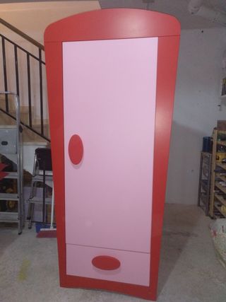 Varios muebles, conjunto o separado: Cama, armario
