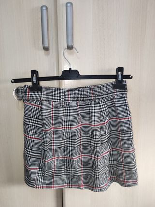 Falda corta