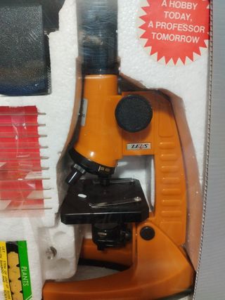 Microscopio Zeus 