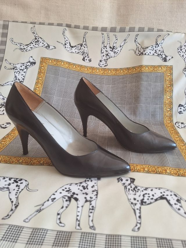 Zapatos salon con tacon