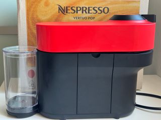 Cafetera Nespresso Vertuo Pop (cápsulas Krups)
