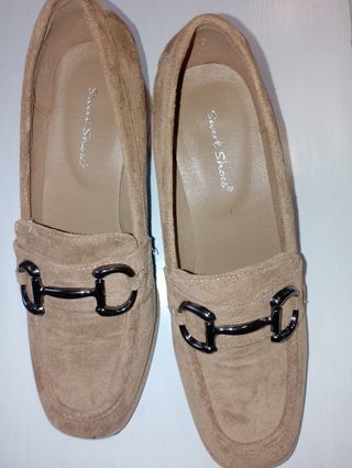 Scarpe scamosciate mocassino mezzo tacco