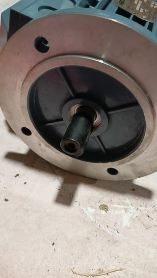 Motore elettrico trifase ABB M3VRS71B-4