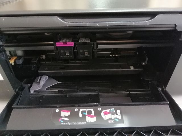 Stampante HP Deskjet Serie F2400