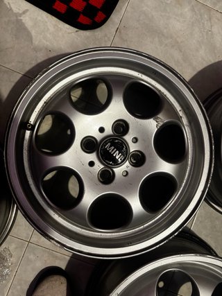 Llantas
