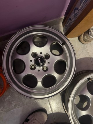 Llantas