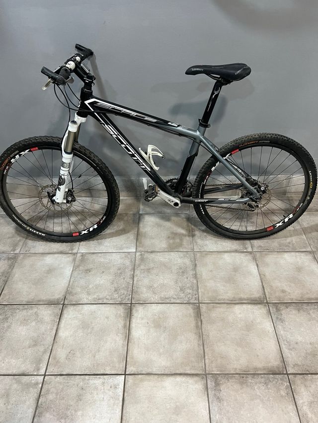 Bicicleta Scott