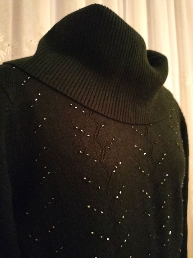 Maglione con perline 