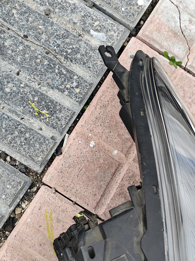 Faro  izquierdo Hyundai i40 2016-2019