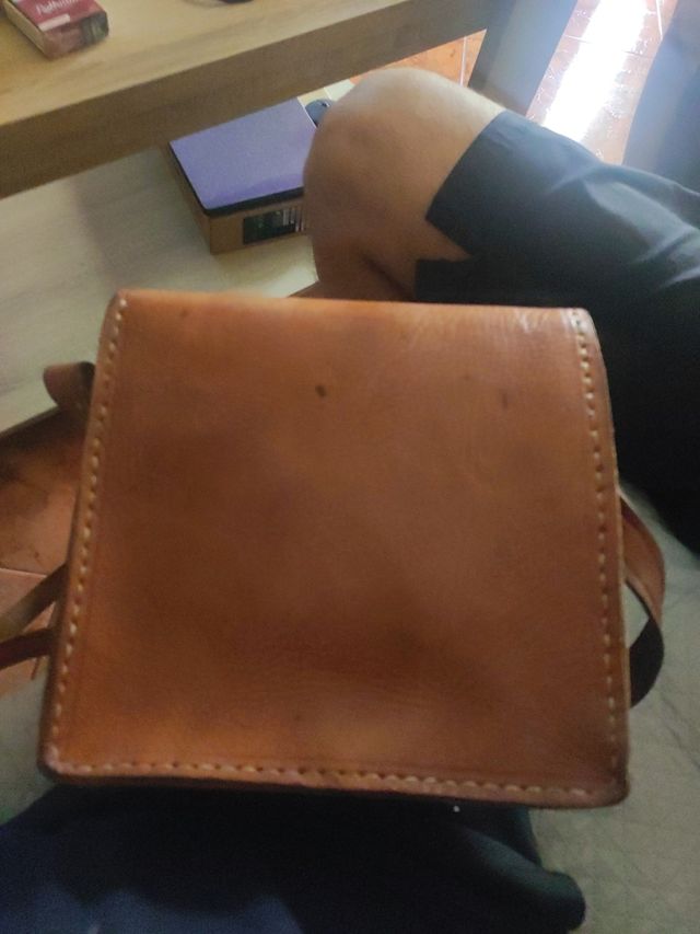 BOLSO BANDOLERA DE HOMBRE