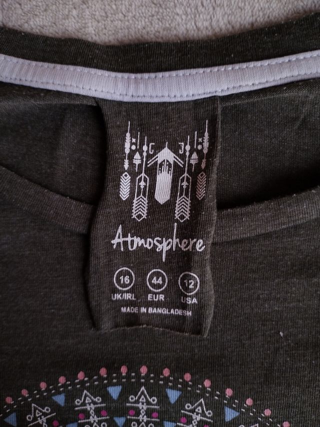 Camiseta caqui de manga corta