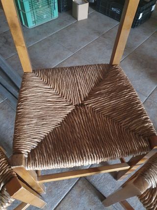 Sillas con mimbre