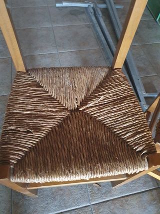 Sillas con mimbre