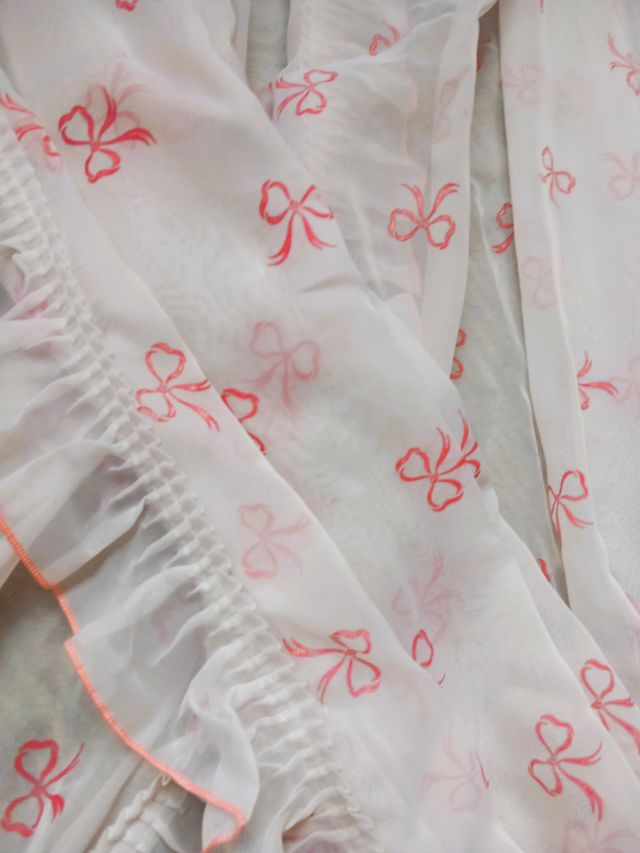 Cortinas romanticas cruzadas triples, en gasa