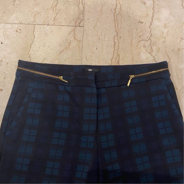 Pantaloni a sigaretta