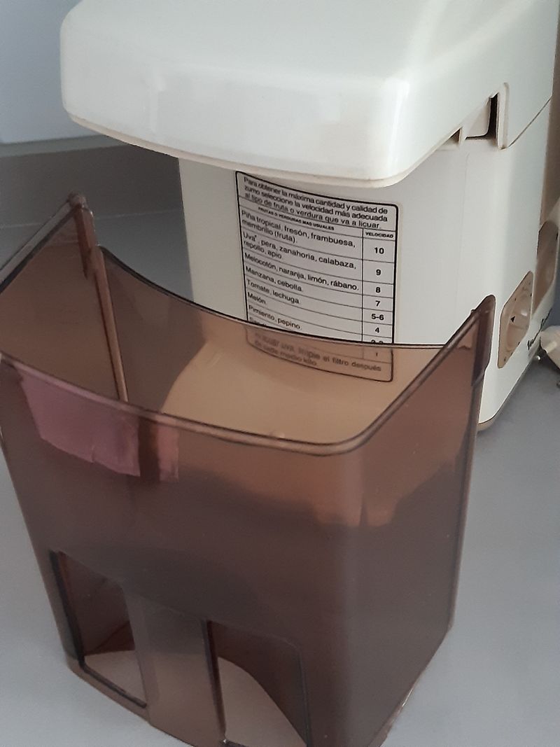 Licuadora exprimidor MOULINEX de segunda mano por 20 EUR en Alcoi - Main Image