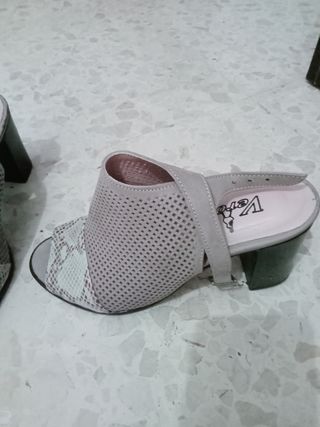 Sandalias de mujer 