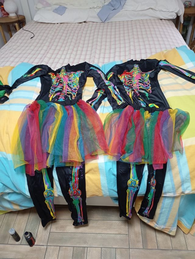 Disfraz calavera niña sin usar