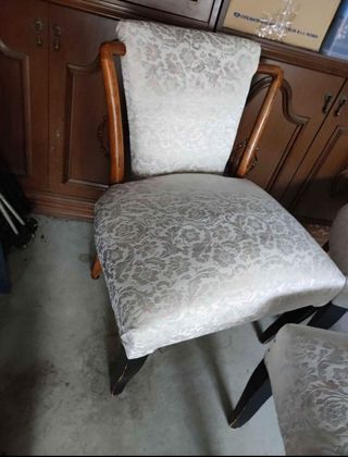 2 Poltrone e poggiapiedi salotto vintage