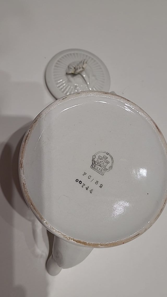 Teiera bianca Este numerata