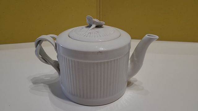 Teiera bianca Este numerata