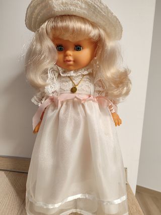 Muñeca comunión Jumaco