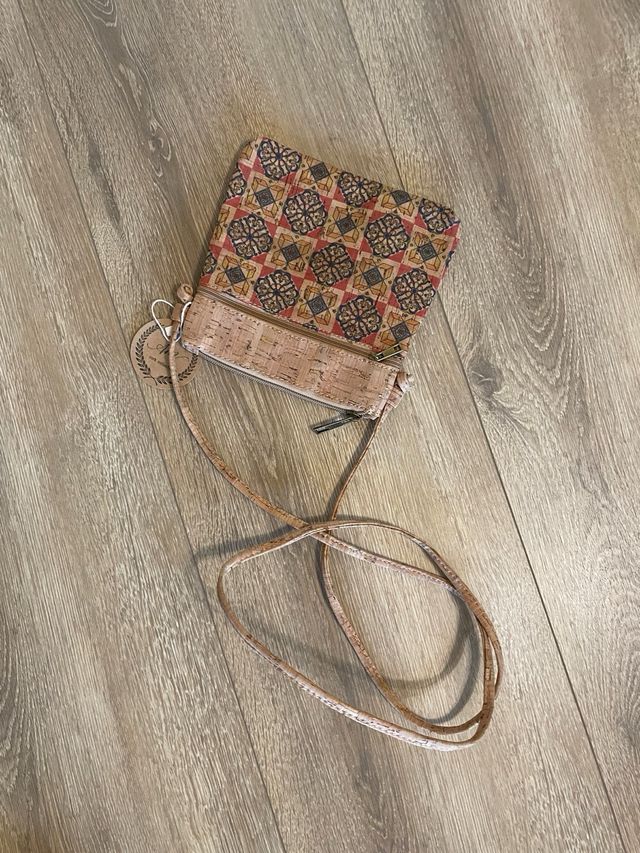 Bolso sin estrenar 100% corcho