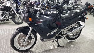 SUZUKI GSX 750 F 1989