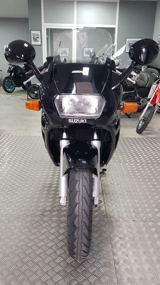 SUZUKI GSX 750 F 1989