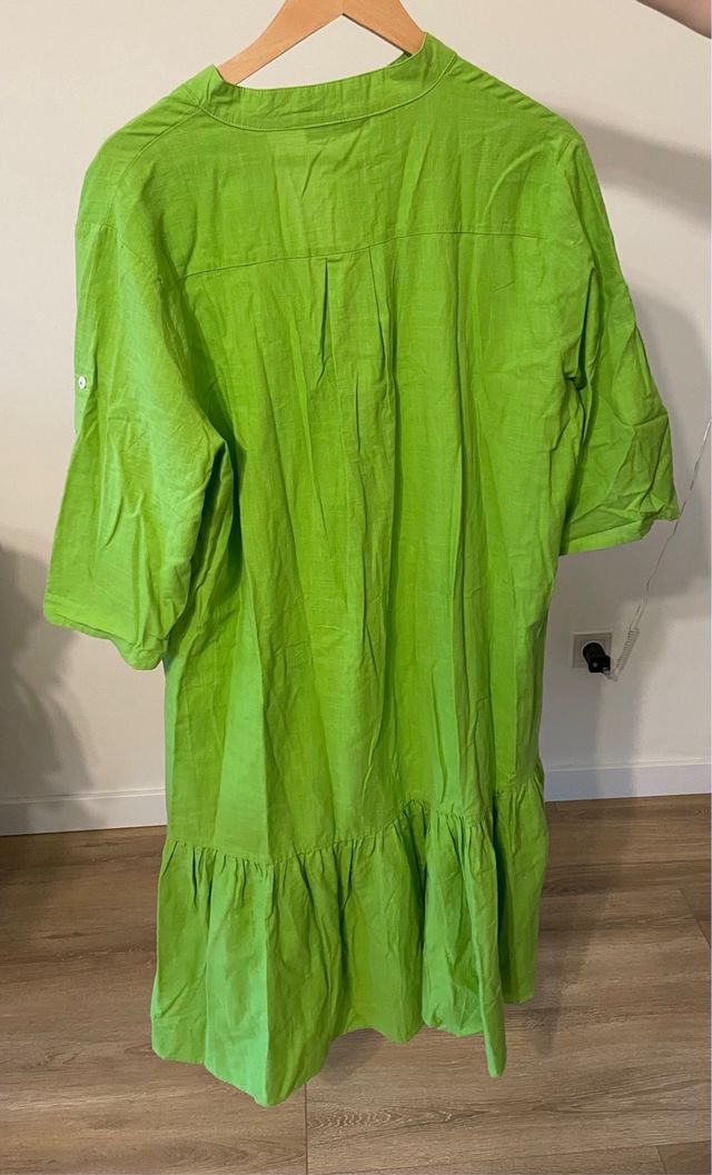 Vestido verde largo a estrenar