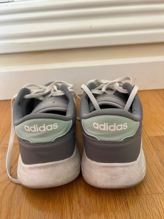 Deportivas adidas