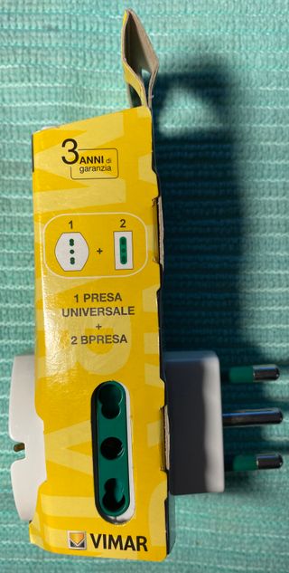 ADATTATORE MULTIPLO 16A - 2 USB - VIMAR - 