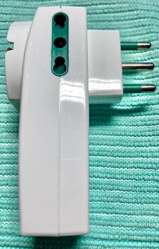 ADATTATORE MULTIPLO 16A - 2 USB - VIMAR - 