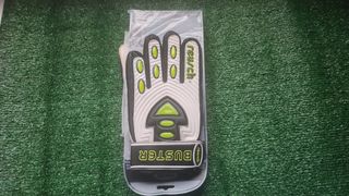Guante de portero reusch