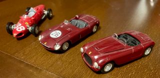 Lotto di n. 3 modellini vintage Ferrari