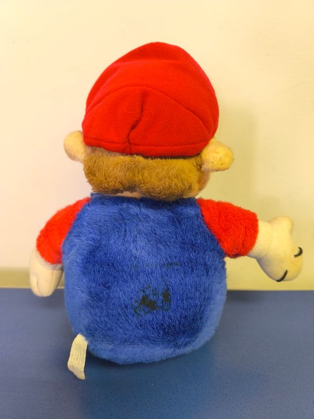 Super Mario Raro Vintage Peluche (Nintendo 80)