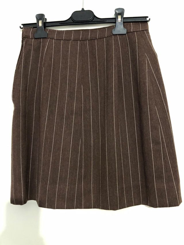 Abito gessato marrone camicia/gonna