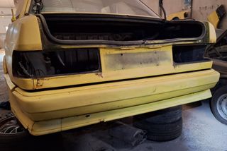 Paragolpes trasero mercedes 190 2.3 16v